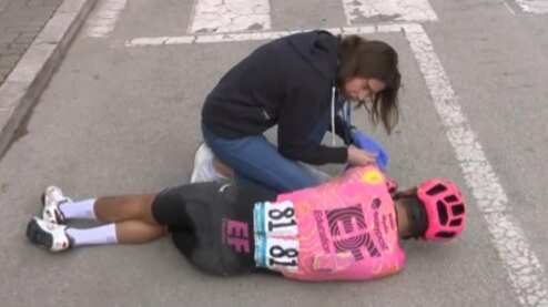 Caída de Richard Carapaz