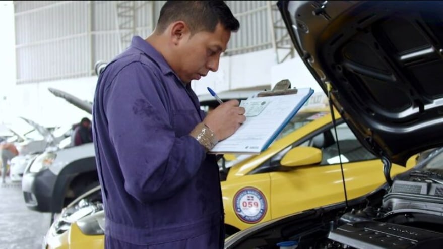 Revisión y matriculación vehicular