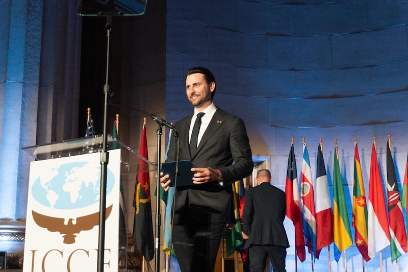 Niels Olsen recibe el Teddy Roosevelt International Conservation Award