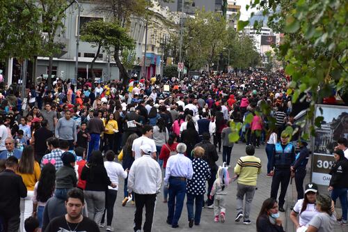 Festival de Años Viejos en Quito: artistas y horarios en los escenarios del norte y sur