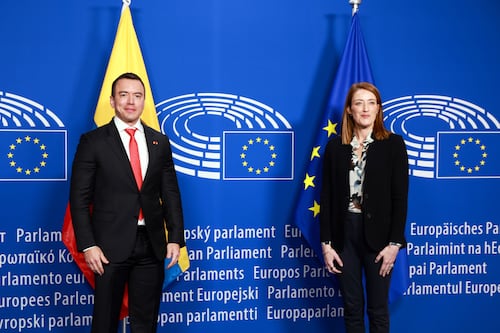 Ecuador busca respaldo del Parlamento Europeo para eliminar la visa Schengen