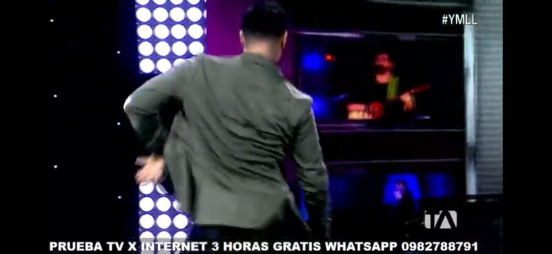 Ronald Farina bailando salsa choke