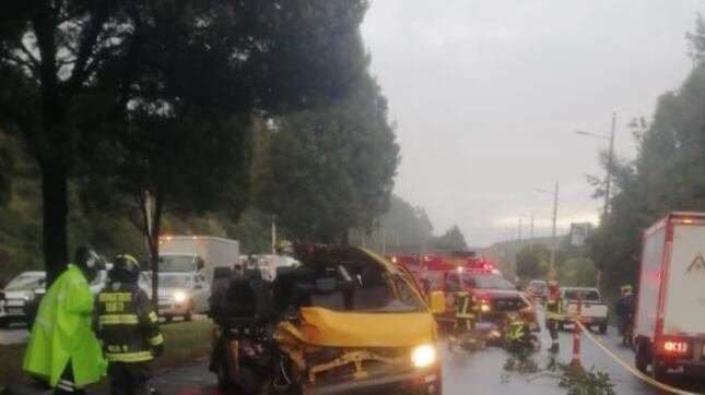 Accidente en la Simón Bolívar