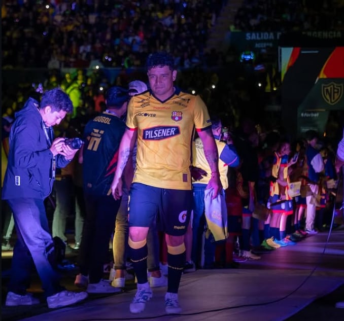 Futbolista ecuatoriano asesinado: Desgarrador mensaje de su hija conmueve al país