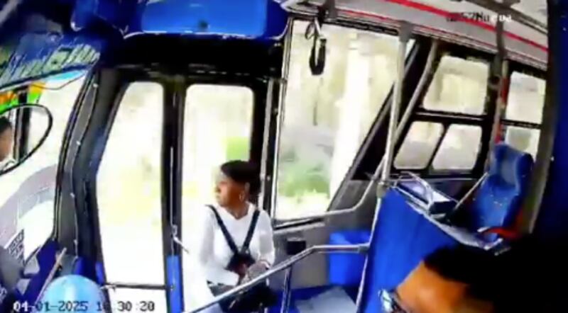 Robo en bus de Quito.