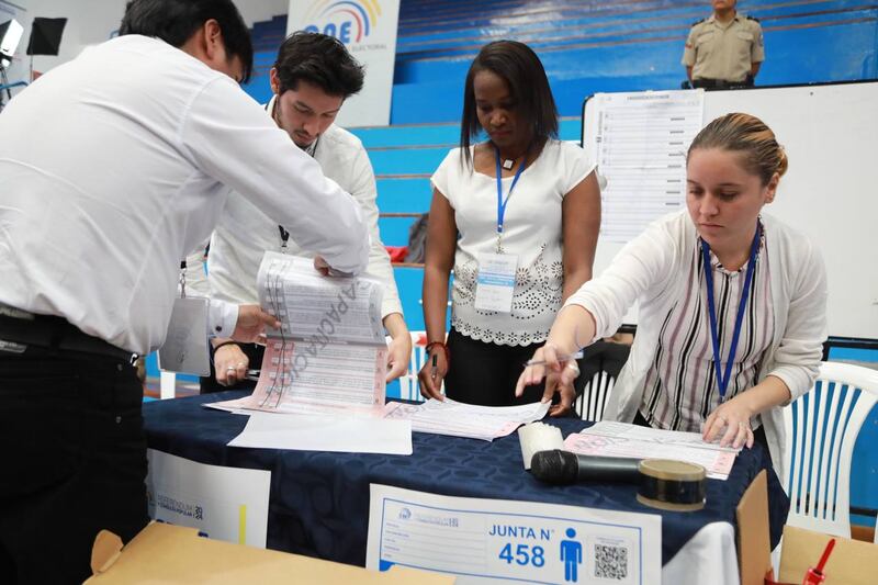 CNE realizó Simulacro Nacional del Referéndum y Consulta Popular 2024.