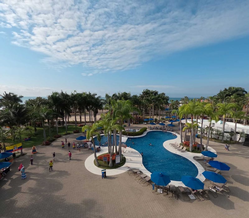 DECAMERON-PUNTA-CENTINELA-COMPLEJO