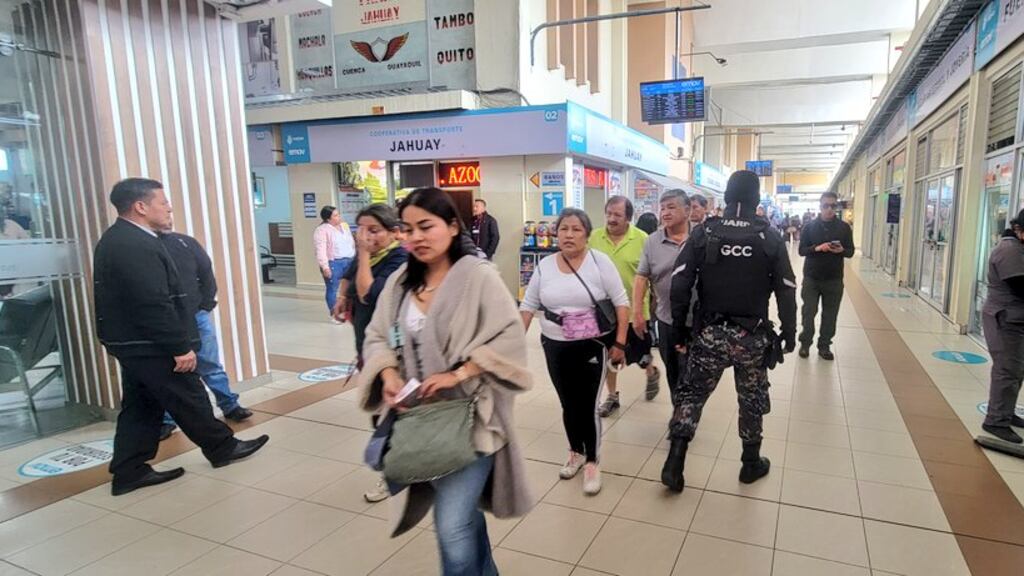 Turistas nacionales eligieron Cuenca para disfrutar del feriado