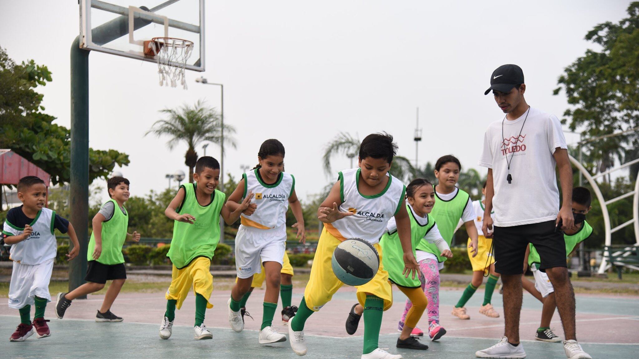 Escuelas municipales de Samborondón.