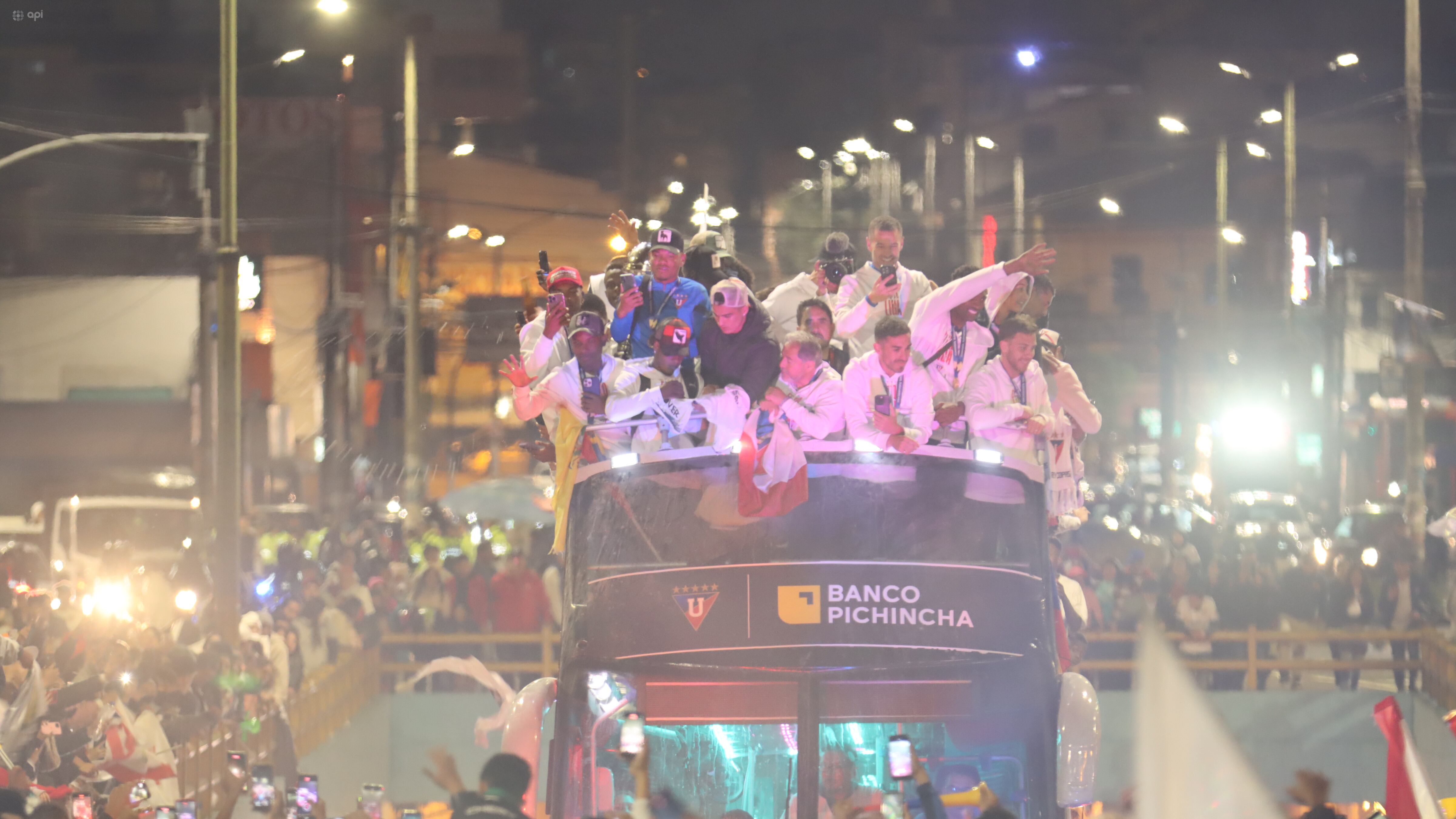 Liga de Quito campeones de la Copa Sudamericana en su llegada a Quito