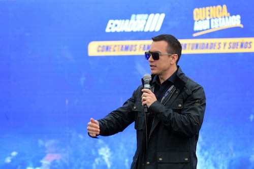 Daniel Noboa anuncia el inicio a la rehabilitación de la vía Cuenca–Molleturo–El Empalme