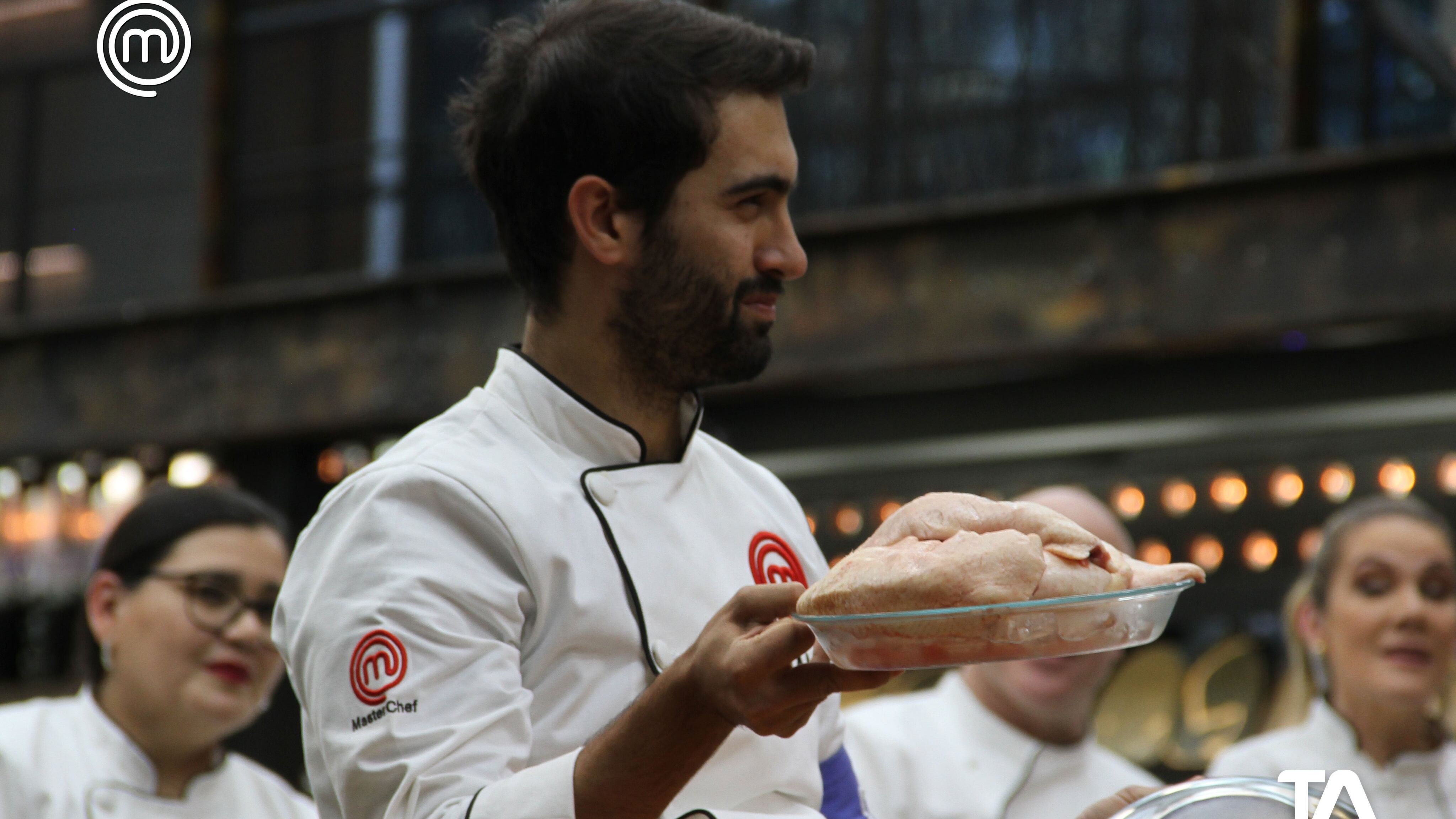 El equipo de Jamil preparó Magret de pato con ñoquis, durazno y queso con salsa (Foto: Twitter @teleamazonasec)