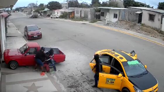 Así fue la liberación de la joven secuestrada en su camioneta roja en Santa Elena