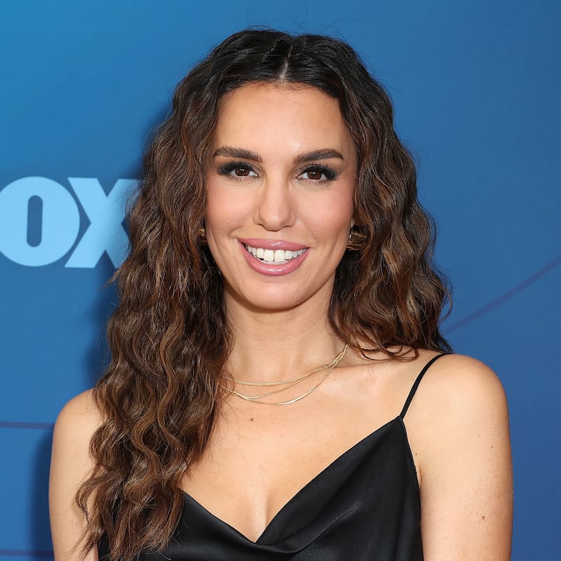 Christy Carlson Romano, voz de Kim Possible y estrella de Even Stevens, confirma resultado positivo