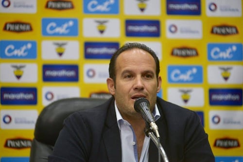 Francisco Egas anuncia buenas noticias para el 2024 dentro del fútbol ecuatoriano y de la FEF