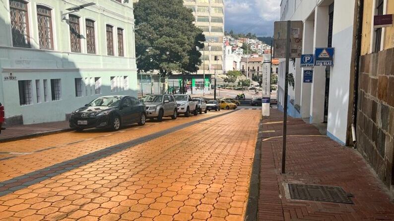 Calle Caldas, centro de Quito
