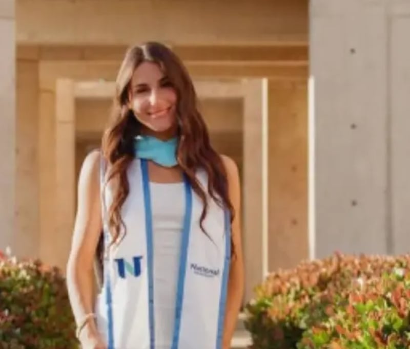 Joven de 24 años ignoró estas señales y descubrió cáncer de colon