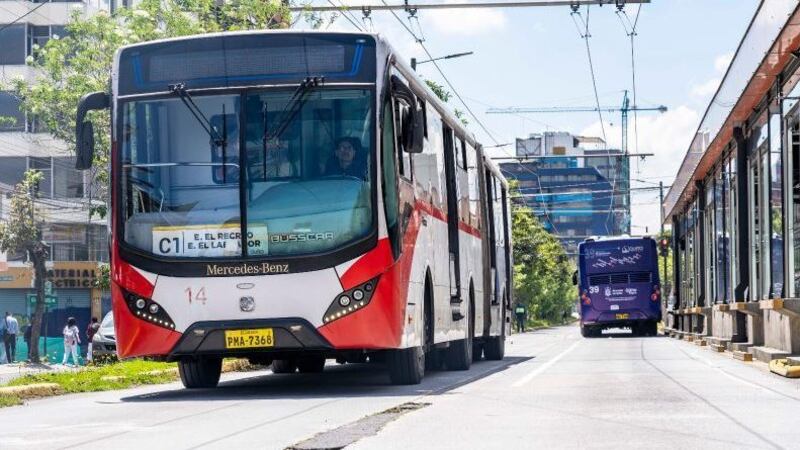 Transporte Quito 10 de agosto