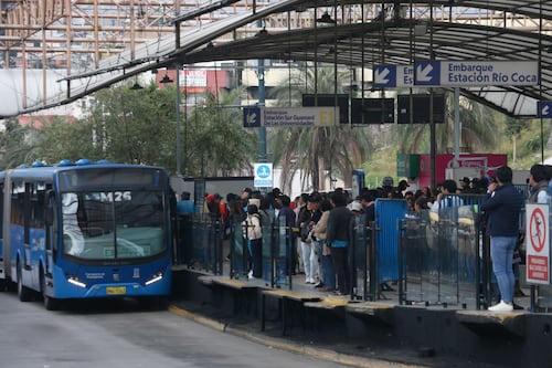 Clases en Quito tendrán horario flexible este 6 de mayo por crisis de transporte