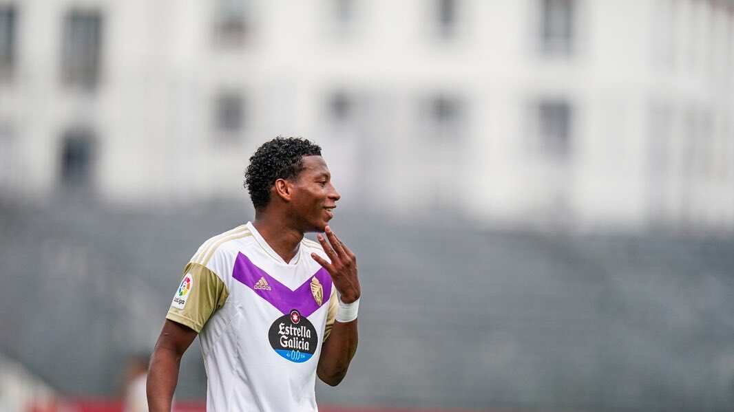 El ecuatoriano usará el dorsal 11