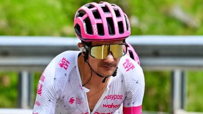 Richard Carapaz se prepara para las dos últimas etapas de montaña.