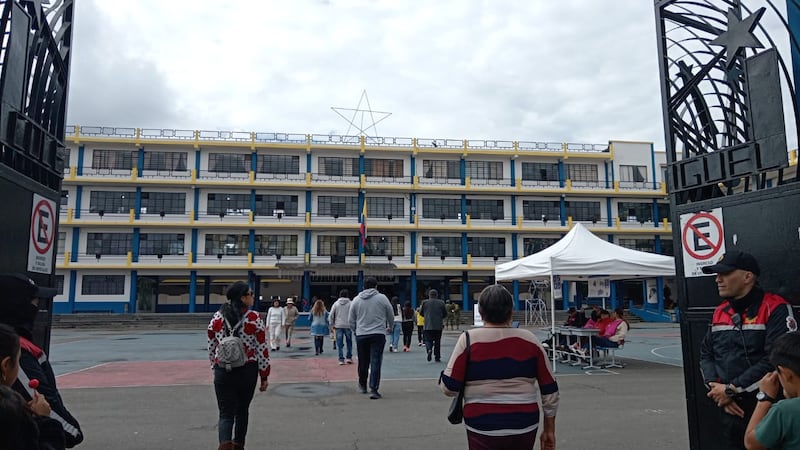 Cuenca vive una jornada electoral tranquila mientras ECU911 confirma que no hay incidentes.