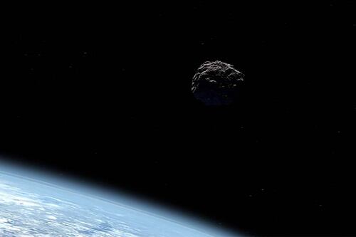 Gigantesco asteroide pasó muy cerca de la Tierra
