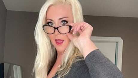 Modelo que ingresó a Onlyfans por pedido de Dios