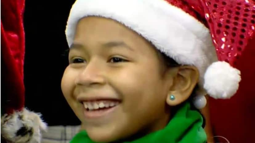 Niña del Coro Navideño