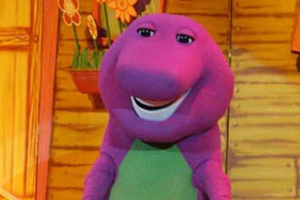 El dinosaurio rosa más famoso, Barney, tendrá su película