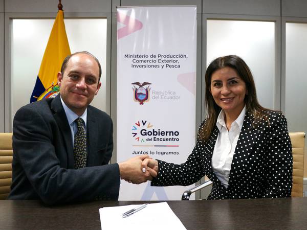 Puntonet invertirá más de 50 millones en redes de fibra óptica e infraestructura Cloud y de Ciber Seguridad en Ecuador