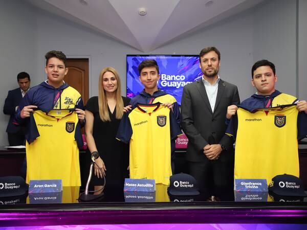 Banco Guayaquil y Federación Ecuatoriana de Fútbol presentan la primera selección de fútbol virtual del país