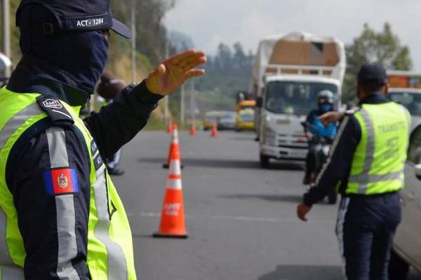 Quito: Pico y Placa se suspende este 18 y 19 de abril